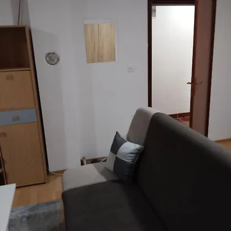 Topsan Prenociste Sokolac (East Sarajevo)