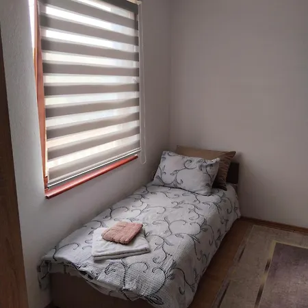 Topsan Prenociste * Sokolac (East Sarajevo)